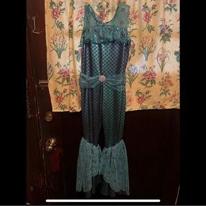 Spirit Halloween Kids Mystical Mermaid Costume size medium